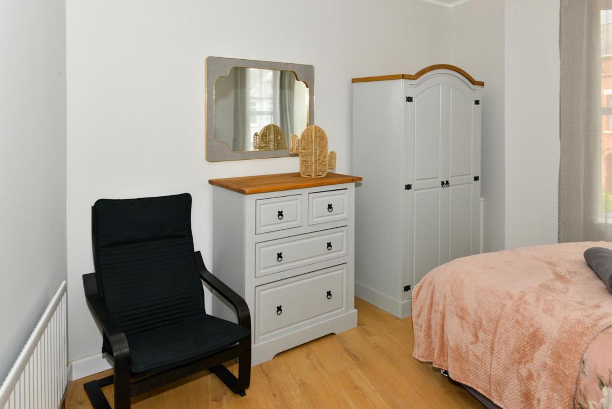 Esterville Apartments 1 And 2 Bedrooms Hot Tub Availability Belfast Kültér fotó